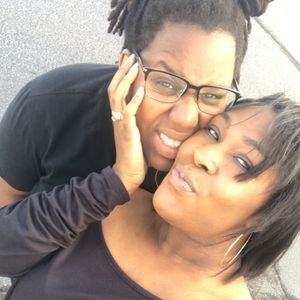 Meet your Posher, Monique